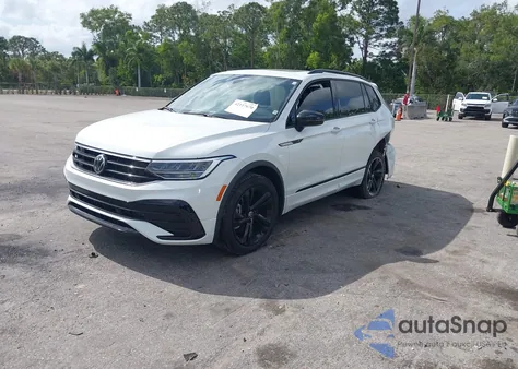 2024 Volkswagen Tiguan 2.0T Se R-Line Black из США, поврежденный, VIN 3VVCB7AX6RM093792